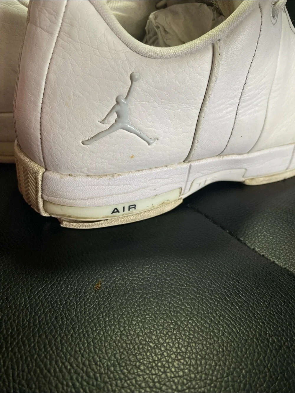 Jordan Team Elite 2 Low Men’s Leather Sneakers in White Size 8.5